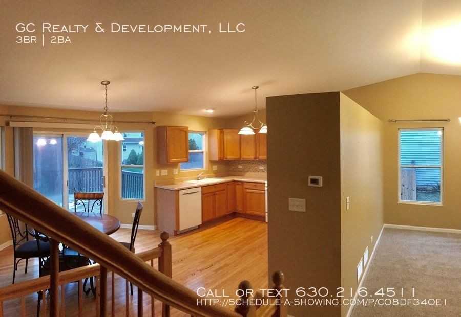 11024 Madison Way - Photo 3 of 15