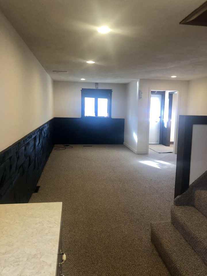 14 Pine St - Photo 3 of 11