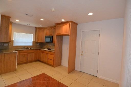 322 Silver Eagle Rd - Photo 2 of 8