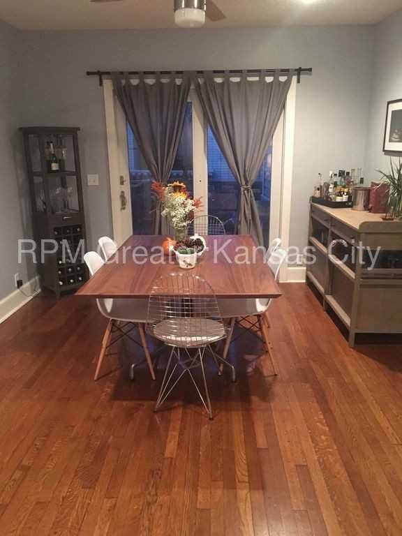 103 E 49th St - Photo 2 of 15