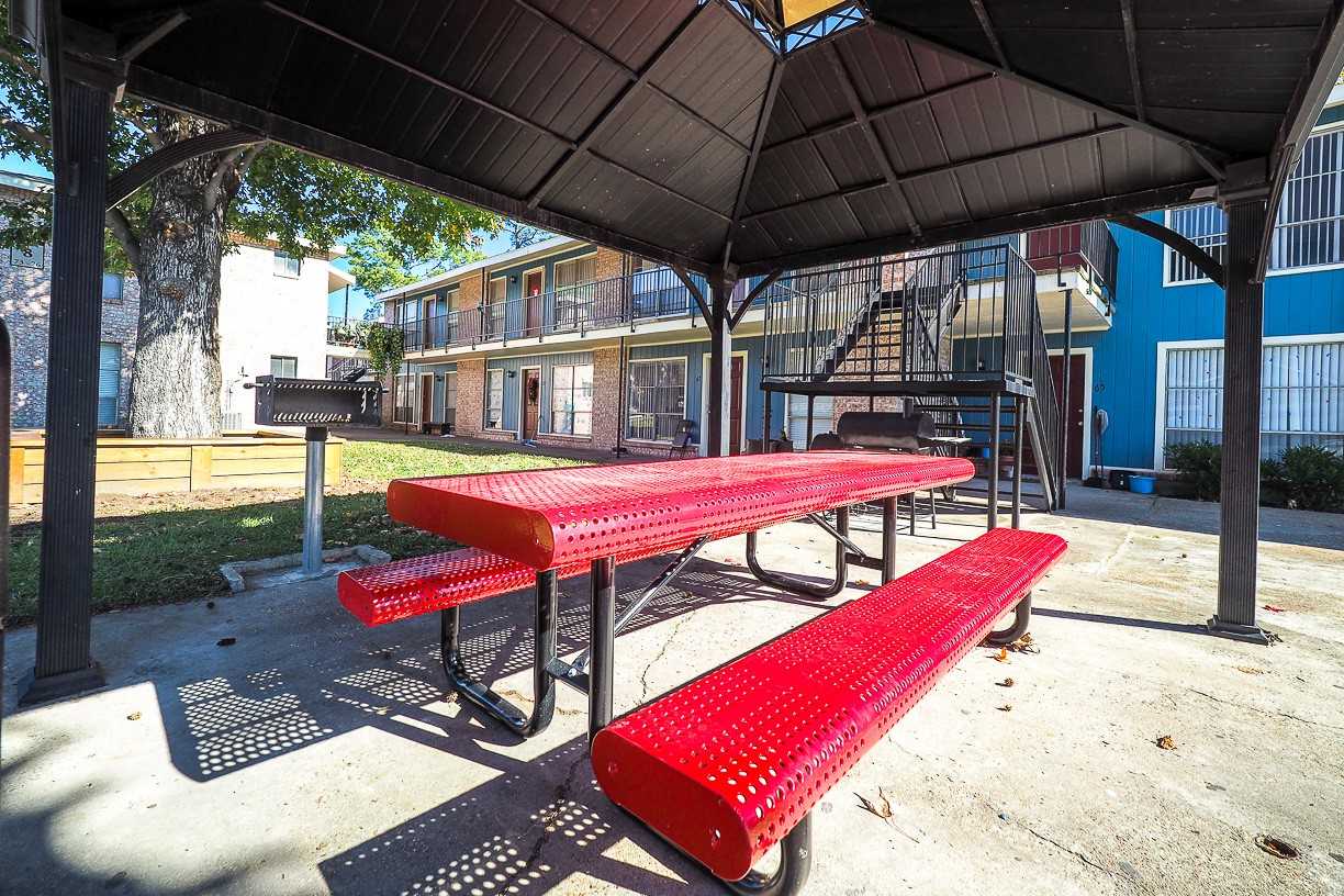 Mirabella Apartments - Photo 5 of 50