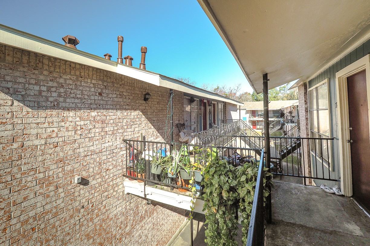 Mirabella Apartments - Photo 7 of 50