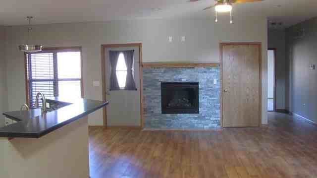 1833 Red Willow Rd - Photo 2 of 16