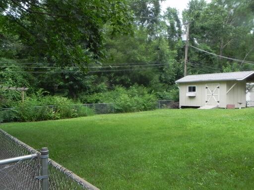 9830 Walnut St - Photo 2 of 19