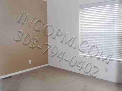 2280 S Zuni St - Photo 3 of 4