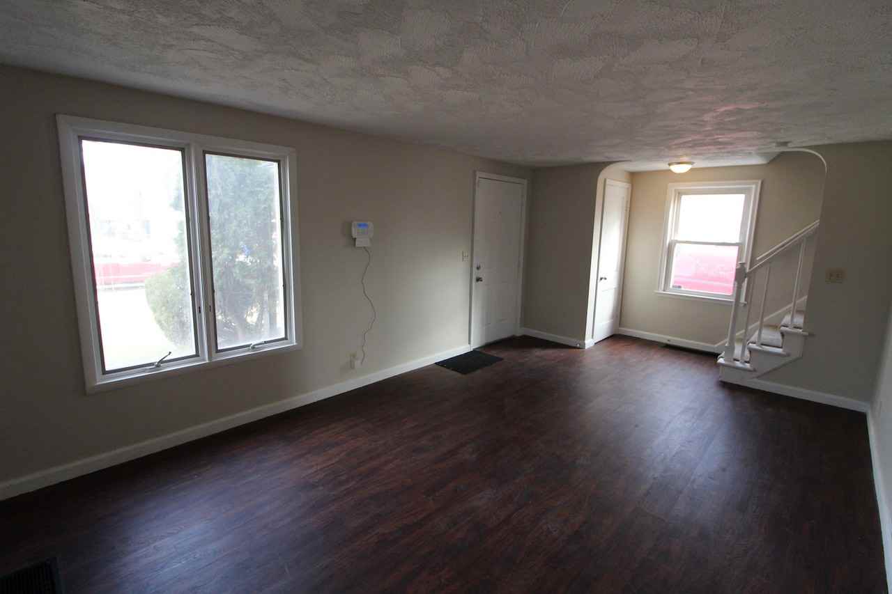 1947 Myrtle Avenue - Photo 2 of 26