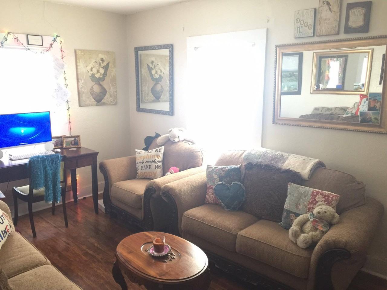 105 N Phelps St - Photo 2 of 14