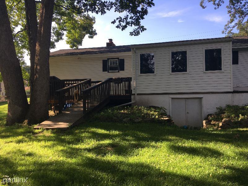 1102 Kay St - Photo 2 of 17