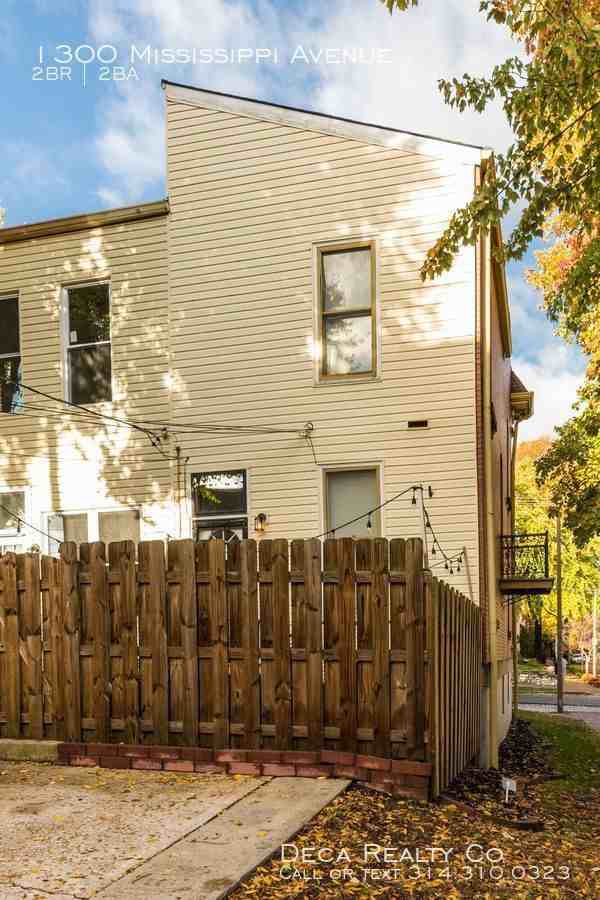 1300 Mississippi Ave - Photo 3 of 23