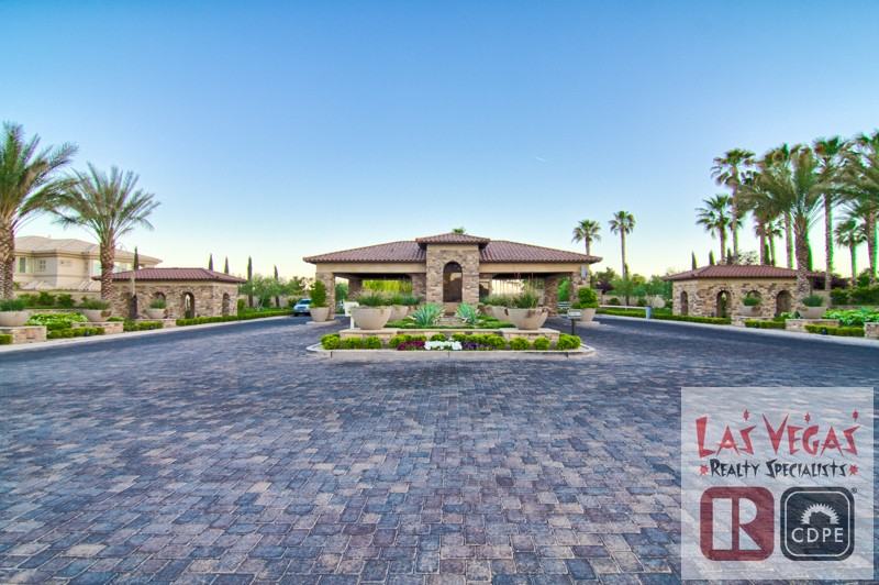 4915 Jeremy Drive - Photo 2 of 20