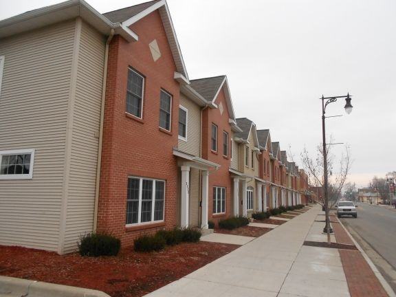 Madison Hall Townhomes - Photo 2 of 7