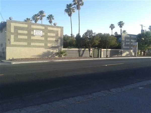 Ratpack Bungalow Apartments - Photo 3 of 6