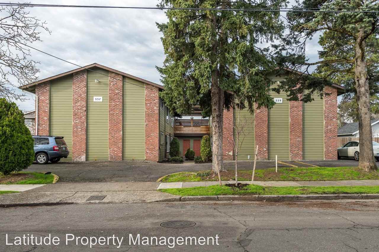 537-539 NE 80th Ave - Photo 2 of 15