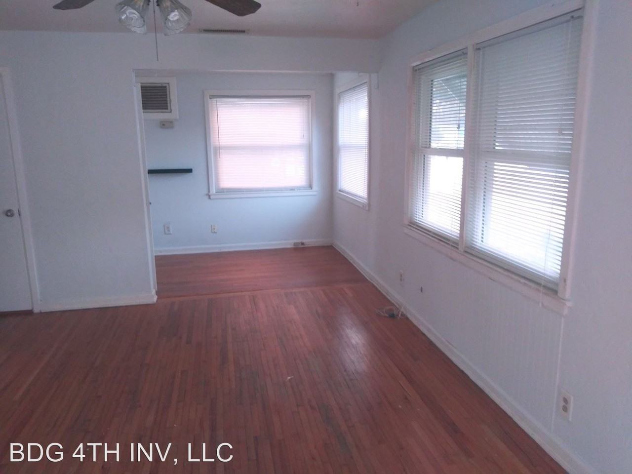425 30th Ave N - Photo 3 of 8