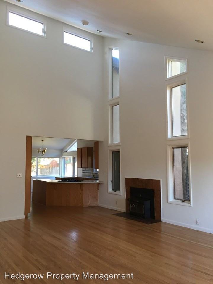 1530 Yountville Cross Rd - Photo 3 of 14