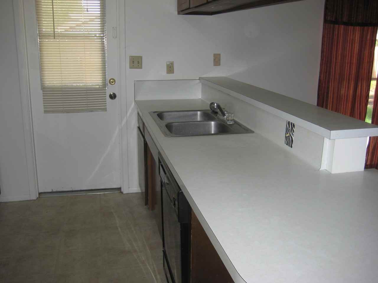 1242 E Broadmor Dr - Photo 3 of 24