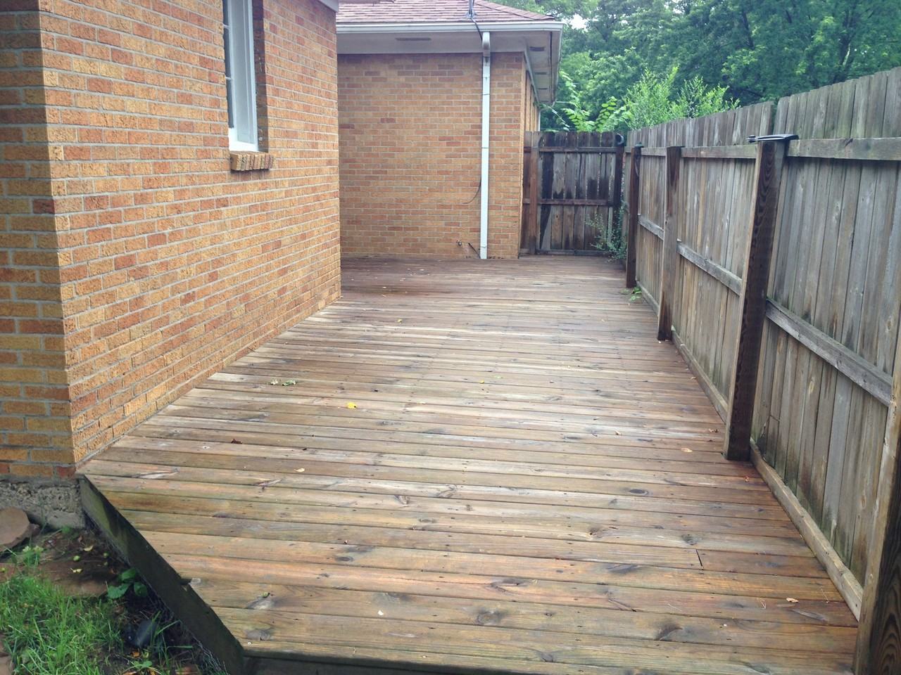 1734 Gratiot St NW - Photo 3 of 17