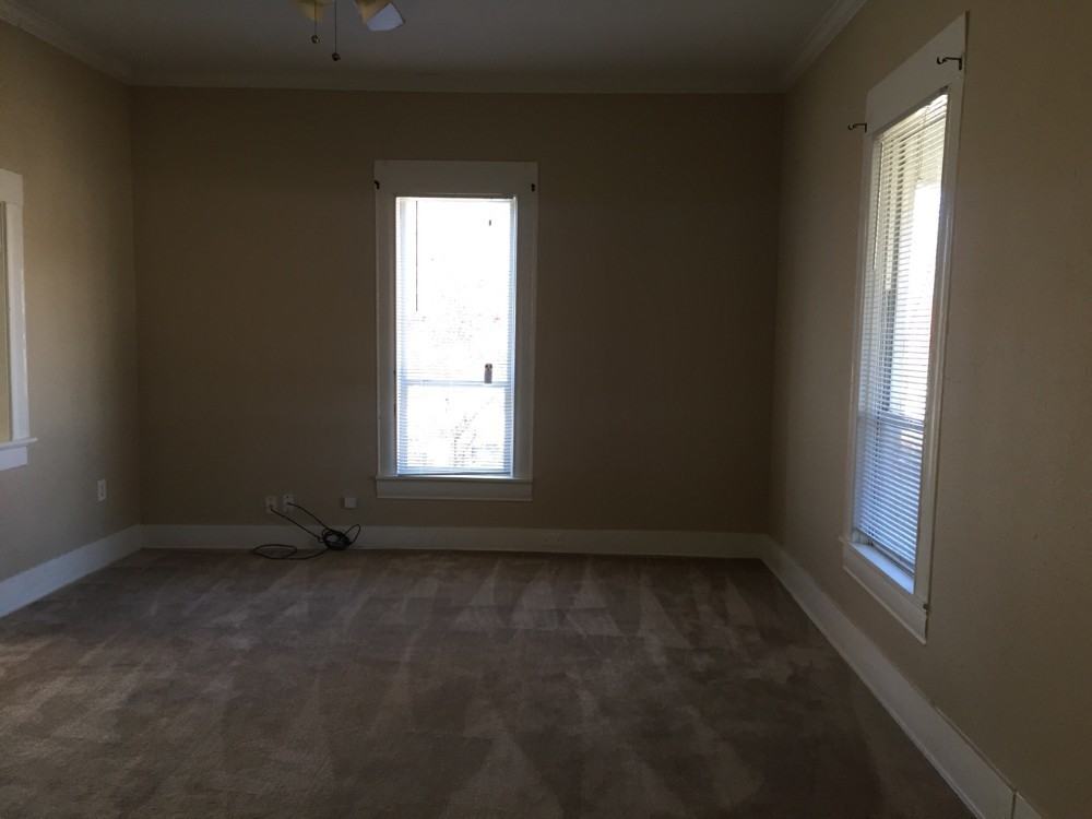 216 Marquette Avenue - Photo 3 of 10