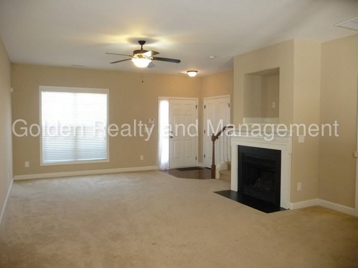 6110 San Marcos Way - Photo 3 of 8