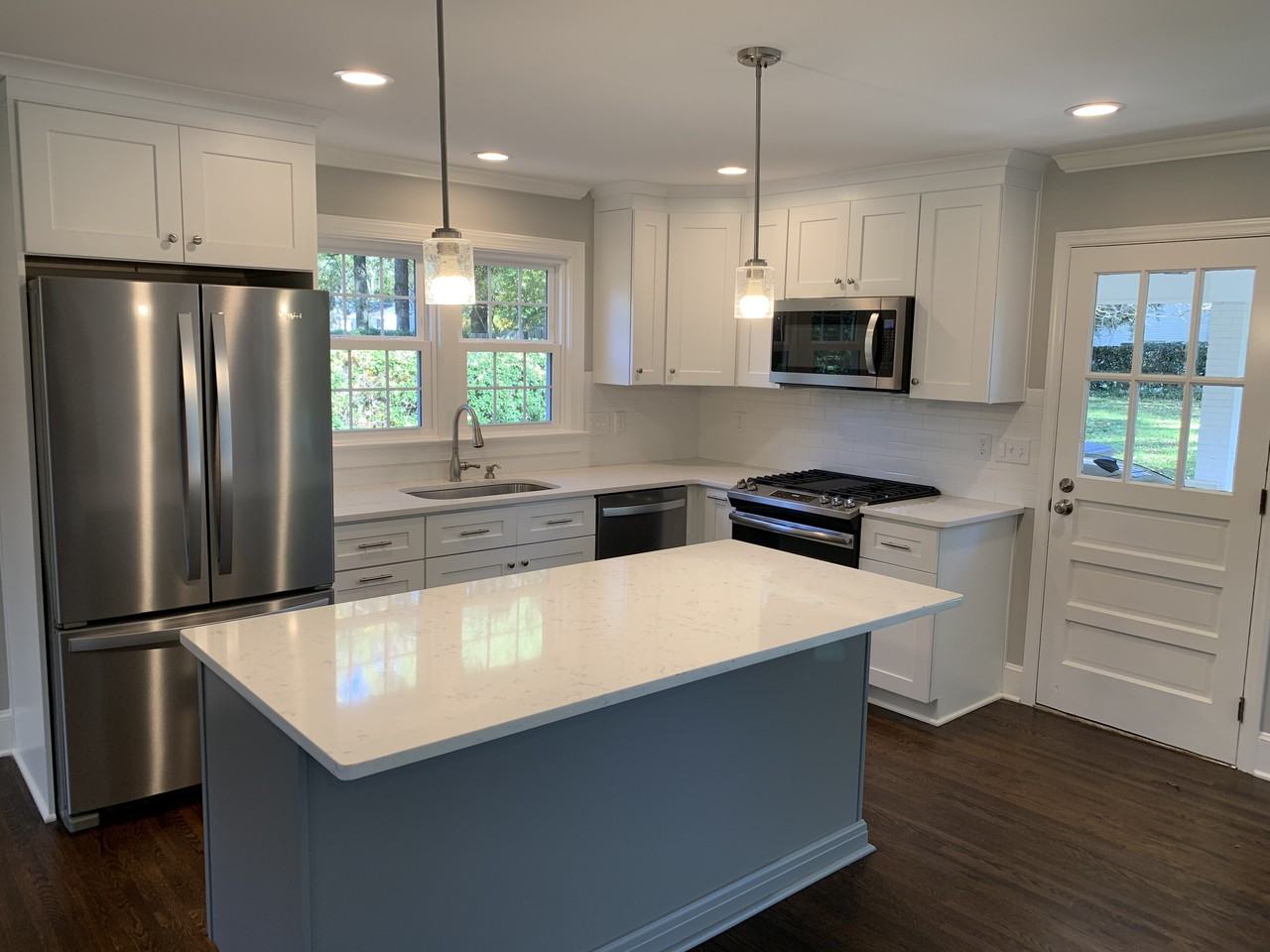 3511 Fielding Ave - Photo 2 of 10