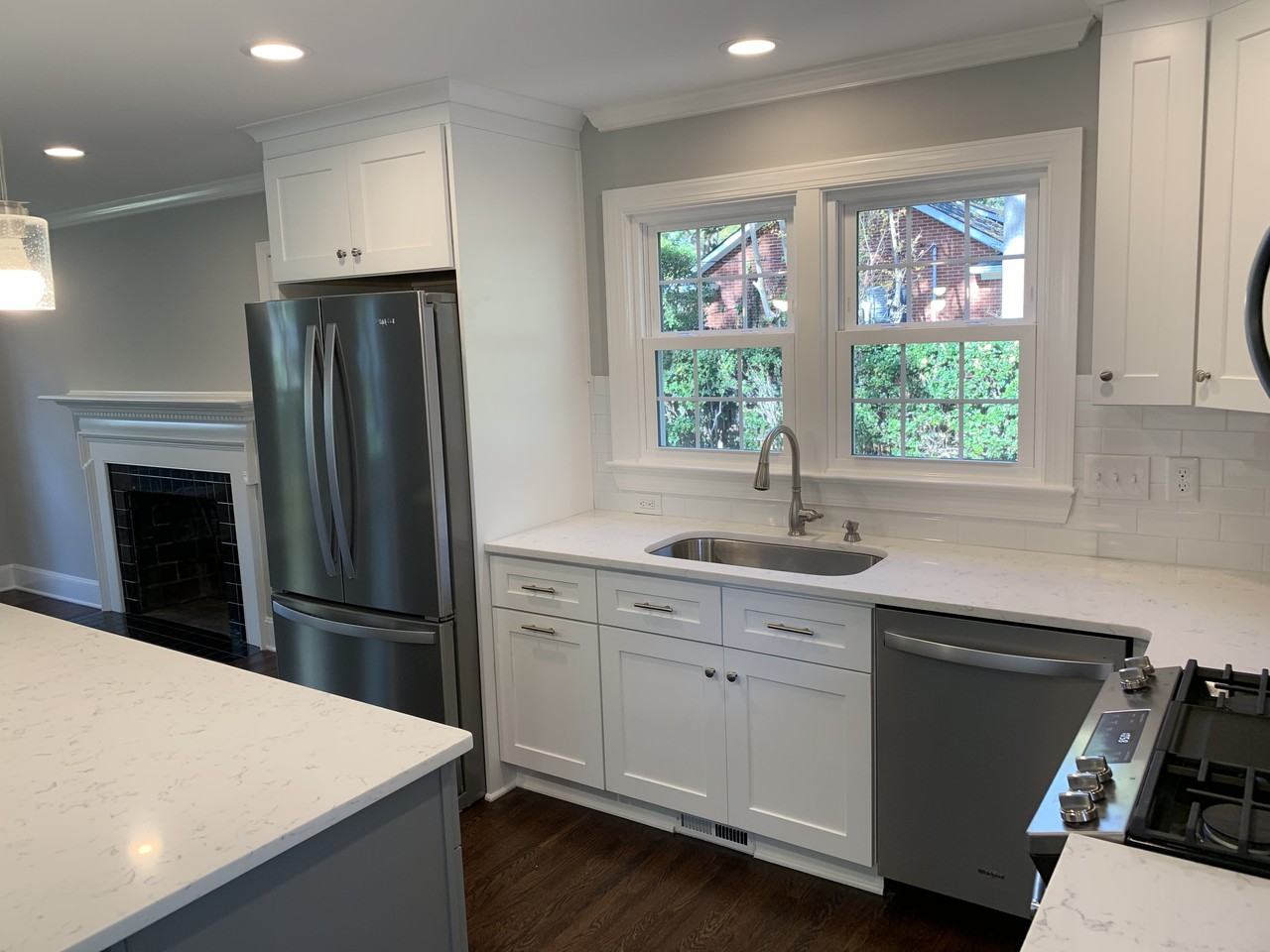 3511 Fielding Ave - Photo 3 of 10