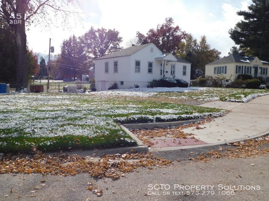 4512 Otis Dr - Photo 3 of 4