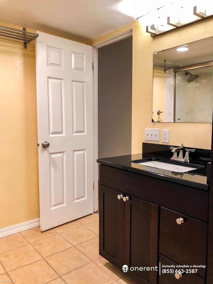 14102 NE 78th Ct - Photo 3 of 19