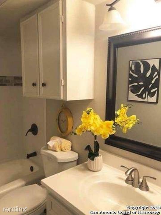 4010 High Ridge Cir - Photo 2 of 16