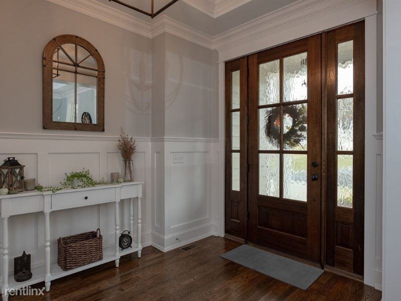 201 Fairway Vista Drive - Photo 3 of 30