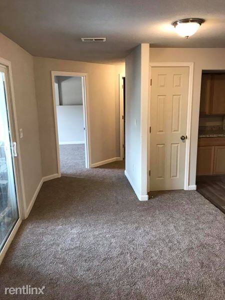 933 W Independent Ave - Photo 2 of 12