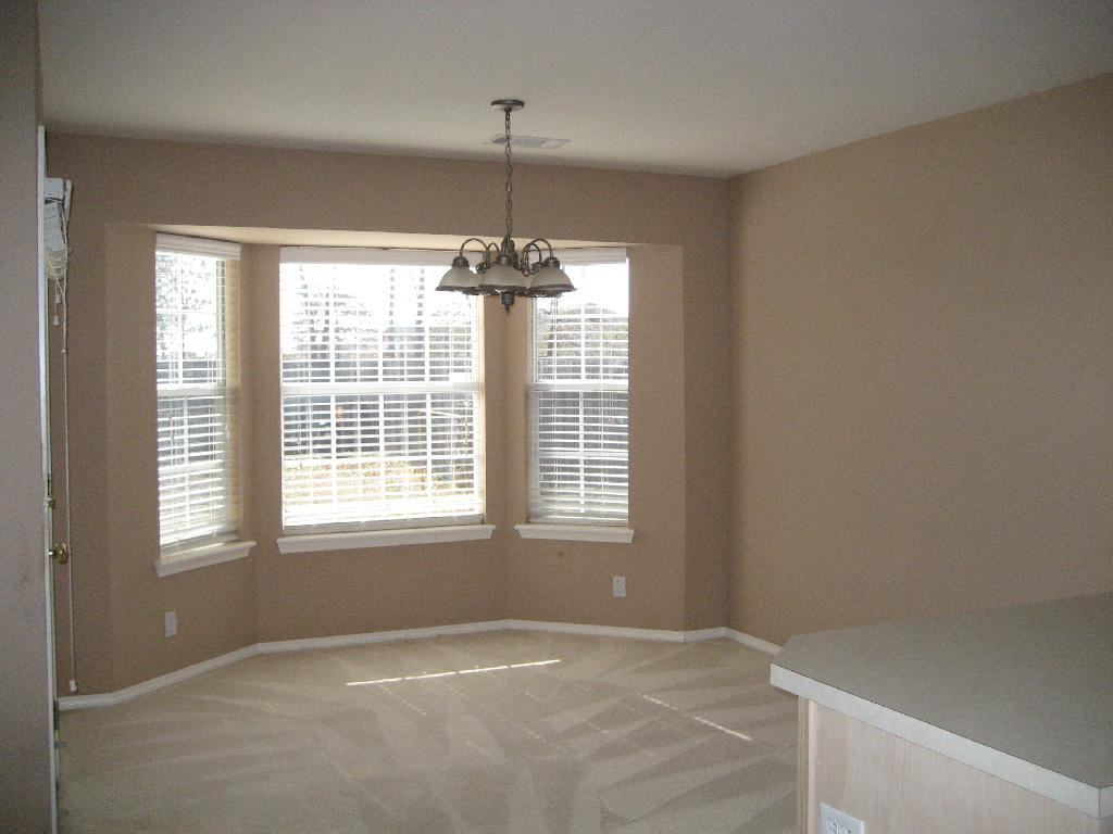 18610 E 50th Pl - Photo 3 of 14