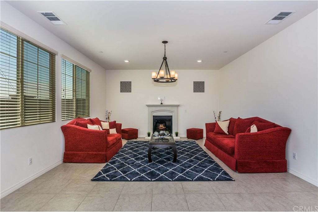 8495 Kingman Ct - Photo 2 of 43