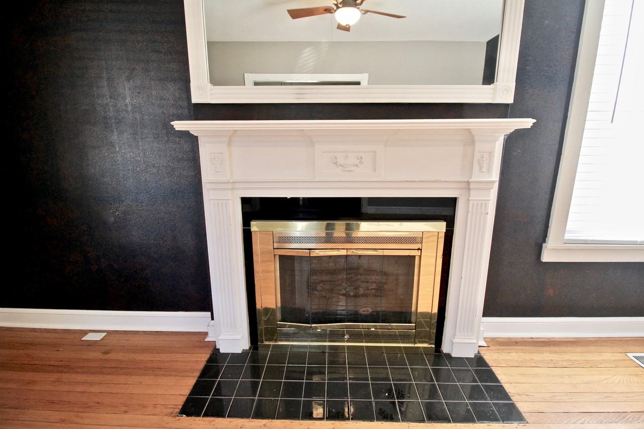 3542 Pennsylvania Ave - Photo 2 of 26