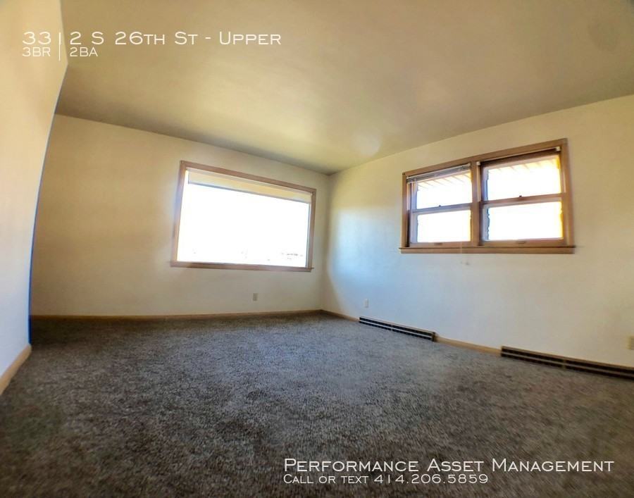 3312 S 26th St - Photo 3 of 14