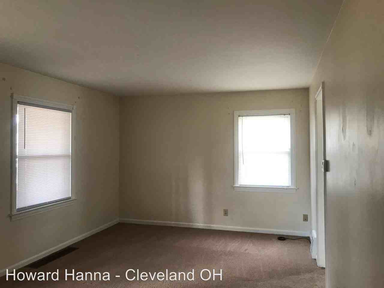 119 Inwood Blvd - Photo 3 of 7