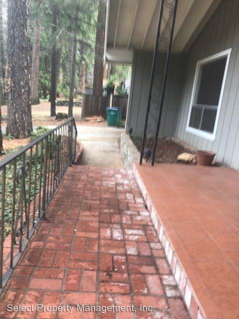 12649 Mayflower Dr - Photo 3 of 12