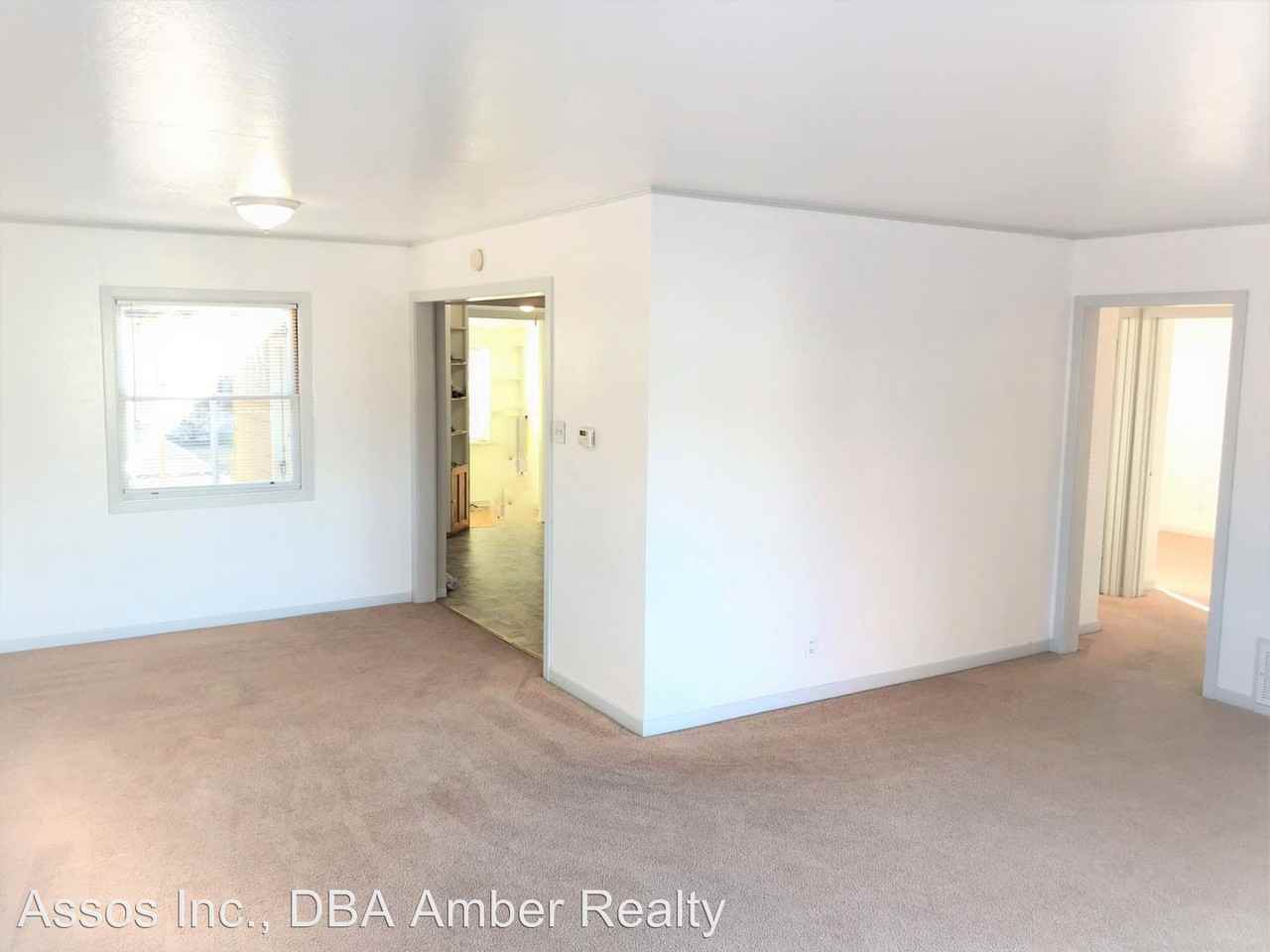 512 Fisk Ave - Photo 3 of 20