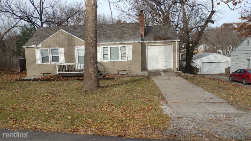 2508 NE 46th Terrace - Photo 2 of 19
