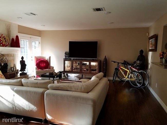 14122 Misty Meadow Ln - Photo 3 of 26