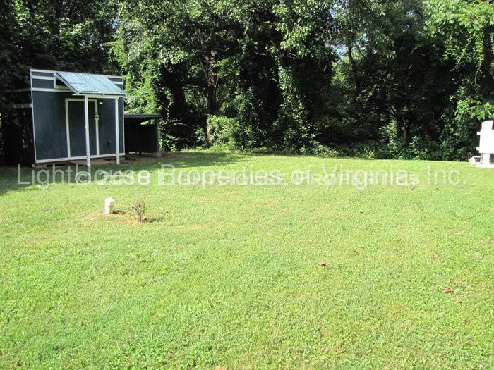 2109 Macleod St - Photo 2 of 12