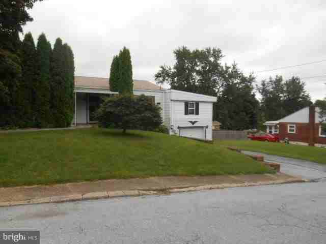 907 Orange St - Photo 2 of 18