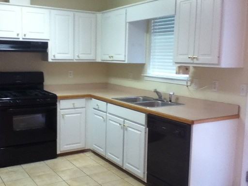 2340 Rock Mill Ln NE - Photo 3 of 18