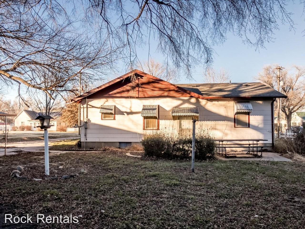 3513 Lawrence St - Photo 2 of 16