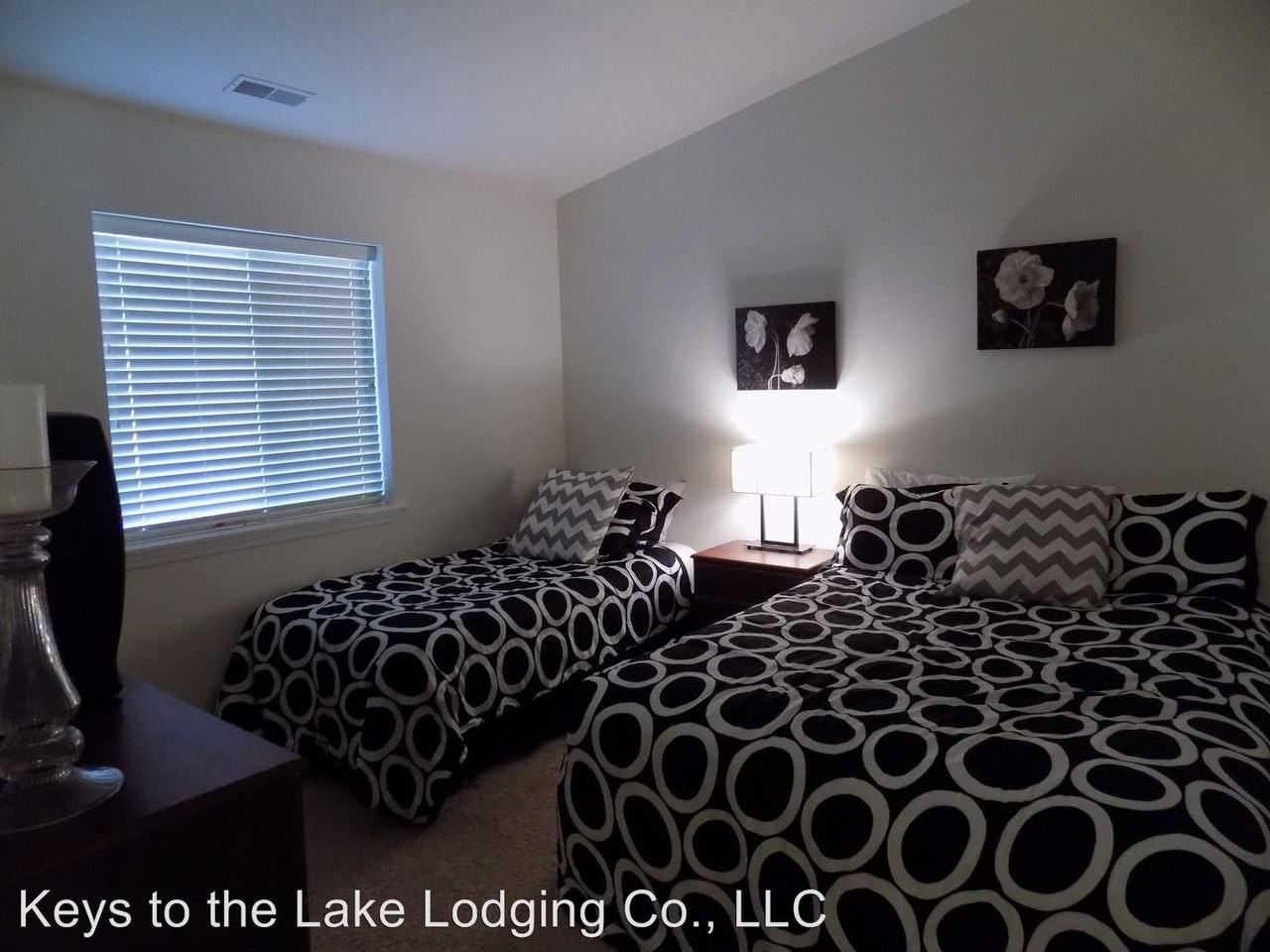 67 Cedar Heights Dr #4D - Photo 3 of 12