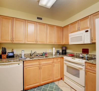 1000 Spanish River Road 2p Boca Raton Fl 33432 2