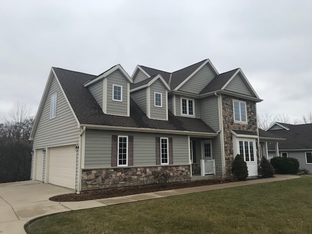 4575 West Woodland Drive - Photo 2 of 36