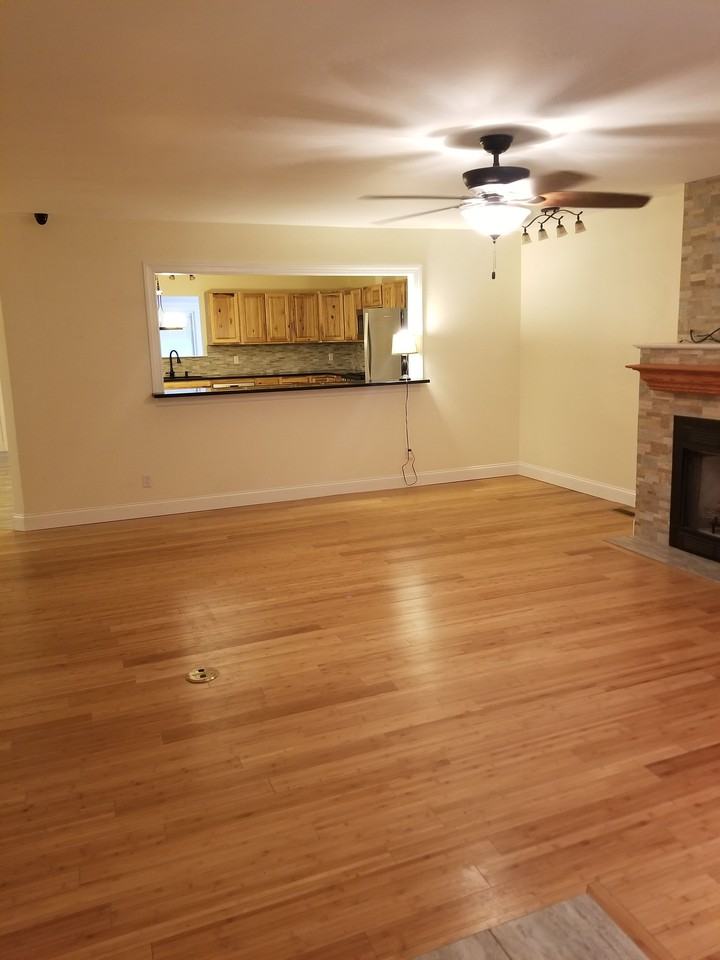 1098 Beagle Club Rd - Photo 2 of 11