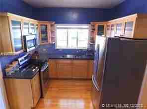 326 Fluvia Avenue - Photo 2 of 7