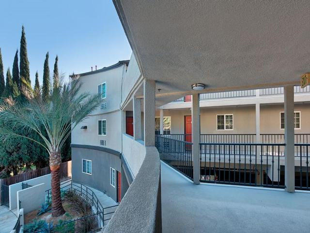 5746 Burchard Avenue