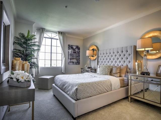 8665 Burton Way - Photo 5 of 28